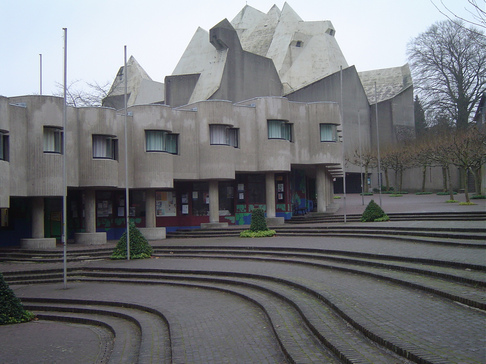 DIE KUNST BETON ZU FALTEN Foto von DIE KUNST BETON ZU FALTEN